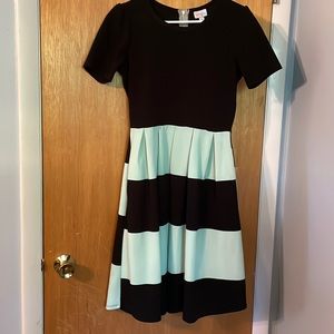 LuLaRoe black and mint dress